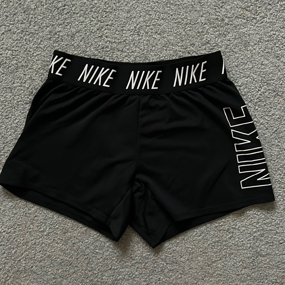Girls Nike Shorts